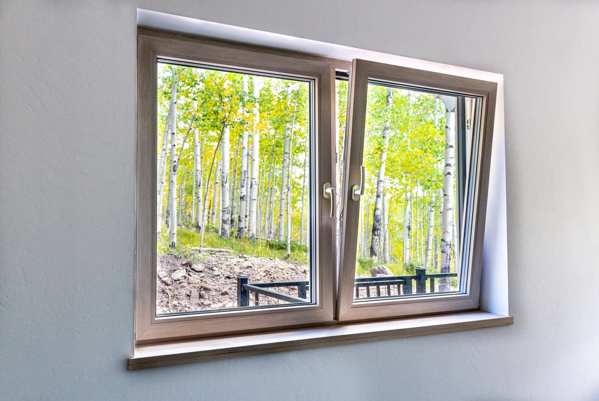 Grand Pictorial Tour of Off-Grid Masterpiece ... - Off Grid Penthouse Window Selection